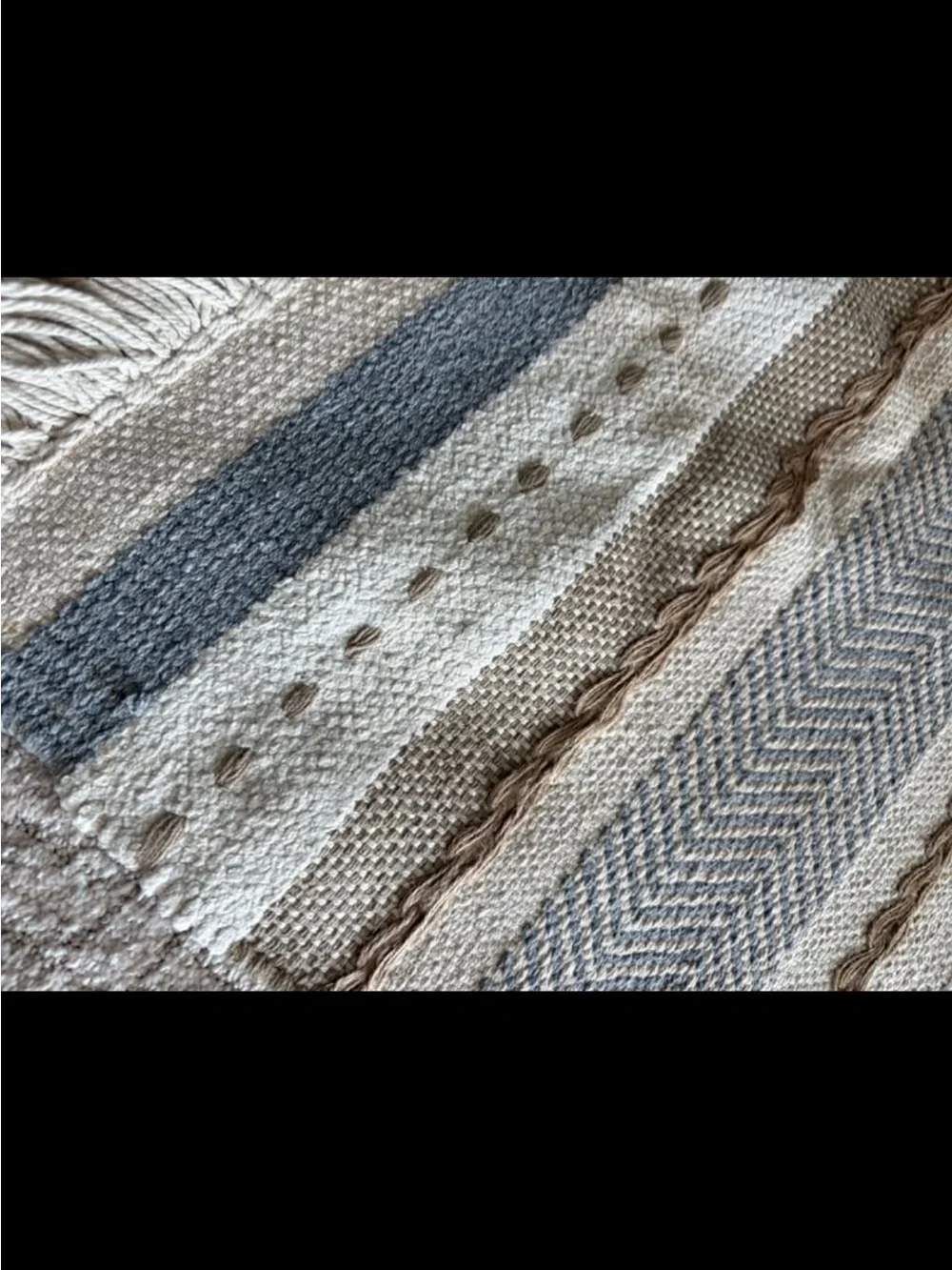 DESIGN IMPORTS BRAIDED STRIPED JACQUARD FRINGE RUG